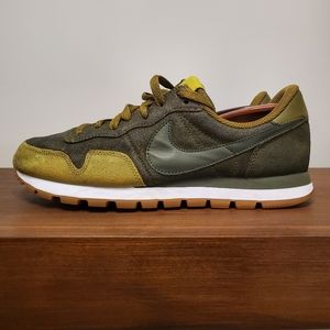 Nike Air Pegasus 83 LTR Olive Flak/Cargo Khaki Size 8
